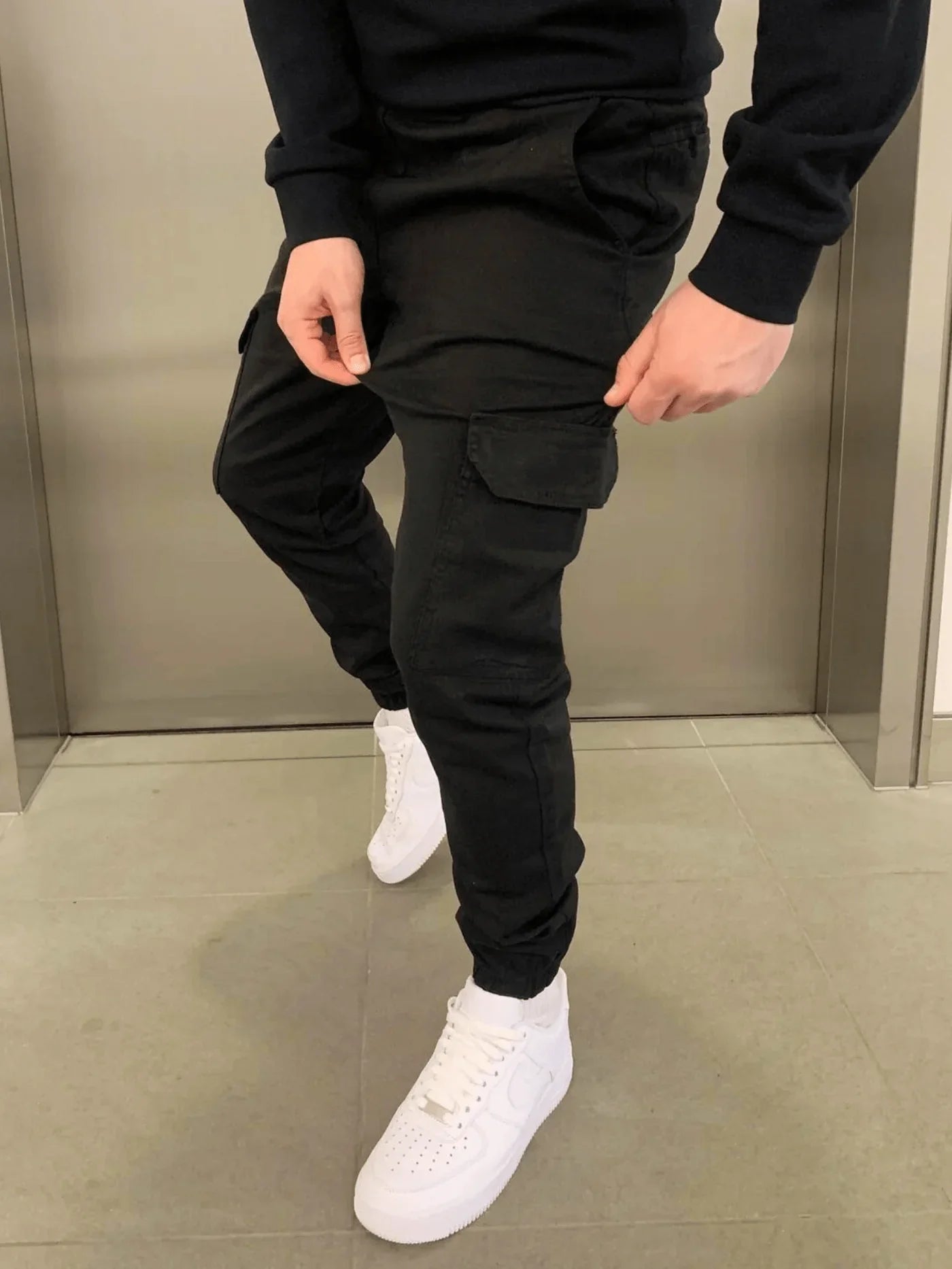 Herren Stretch Cargohose - Bequem und Funktional