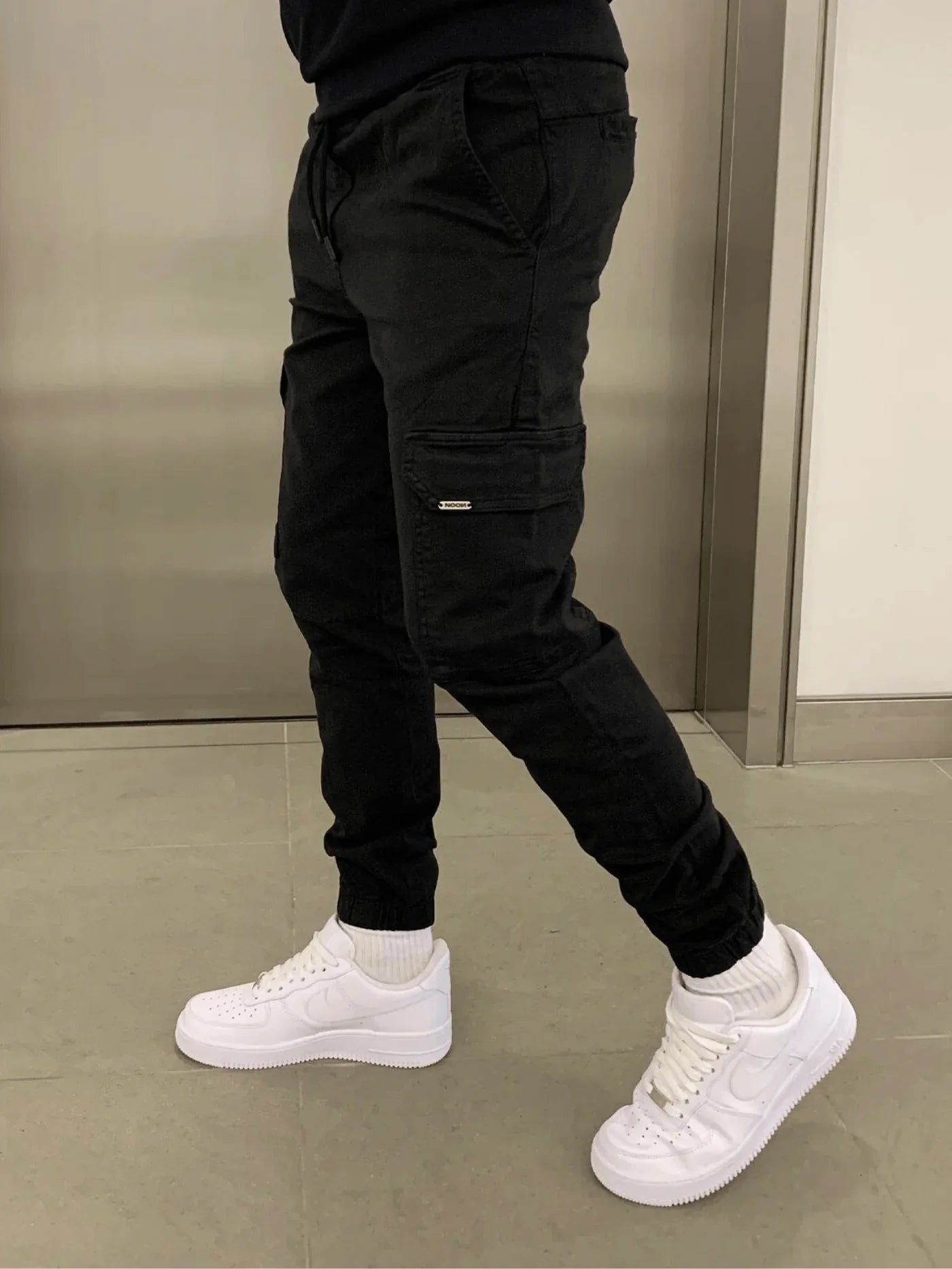 Herren Stretch Cargohose - Bequem und Funktional