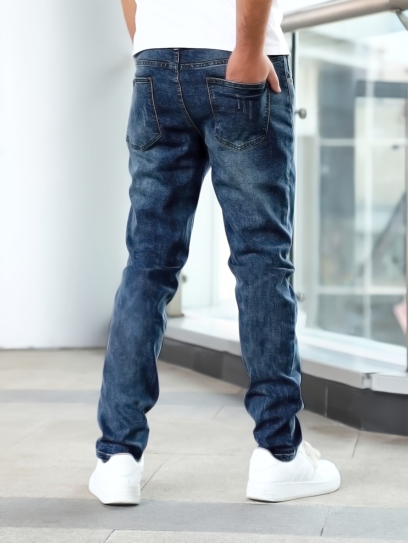 Herrenjeans mit schmaler passform und stretch