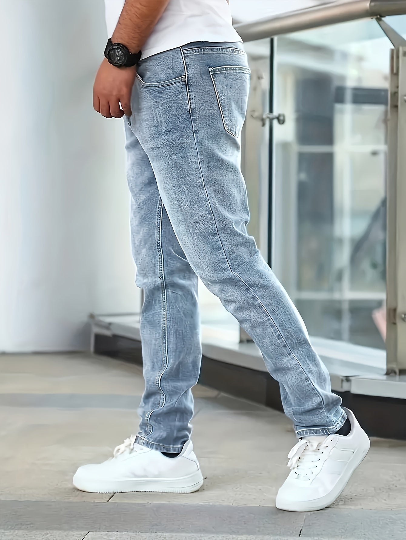 Herrenjeans mit schmaler passform und stretch