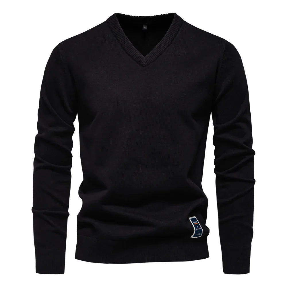 Herren pullover mit v-ausschnitt aus merinowolle