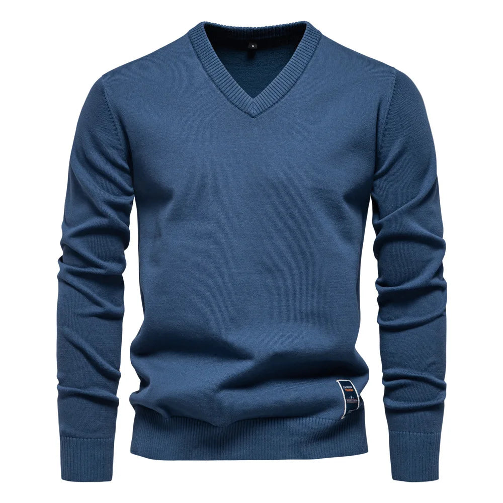 Herren pullover mit v-ausschnitt aus merinowolle